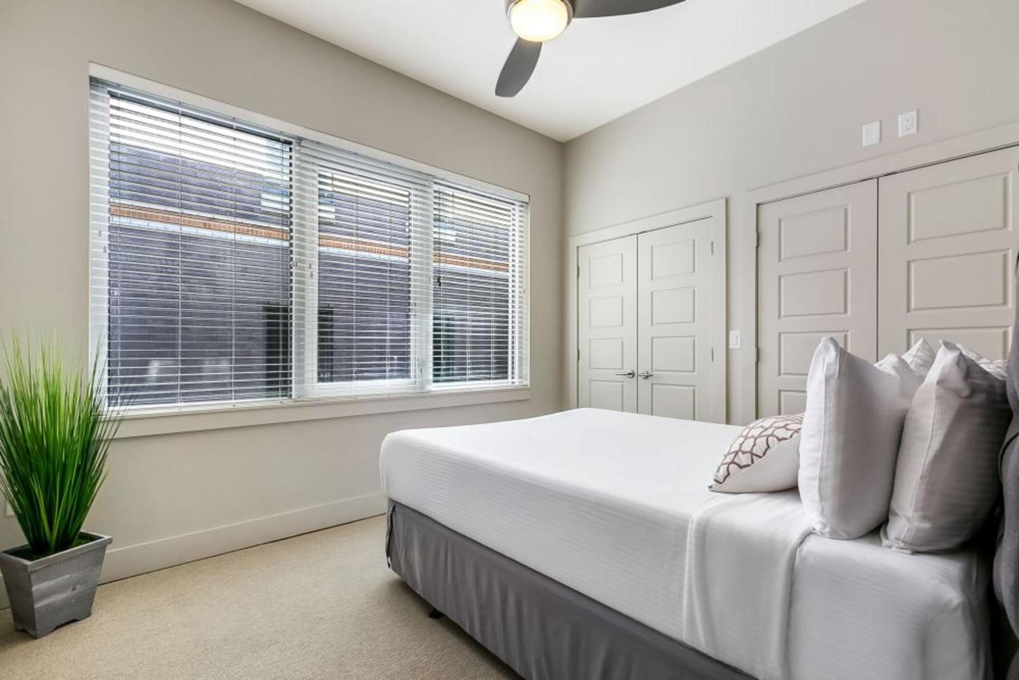 Upscale Condos And Penthouses Close To Canal And Bourbon St New Orleans Esterno foto