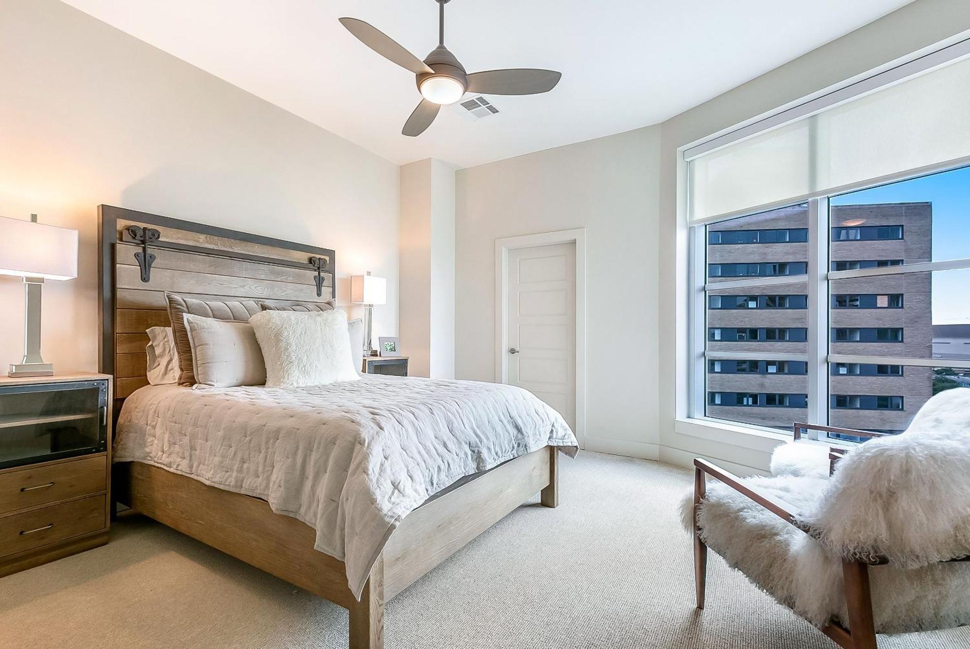 Upscale Condos And Penthouses Close To Canal And Bourbon St New Orleans Esterno foto
