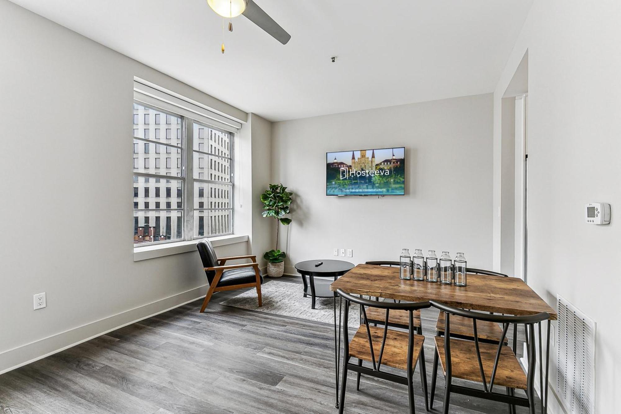 Upscale Condos And Penthouses Close To Canal And Bourbon St New Orleans Esterno foto