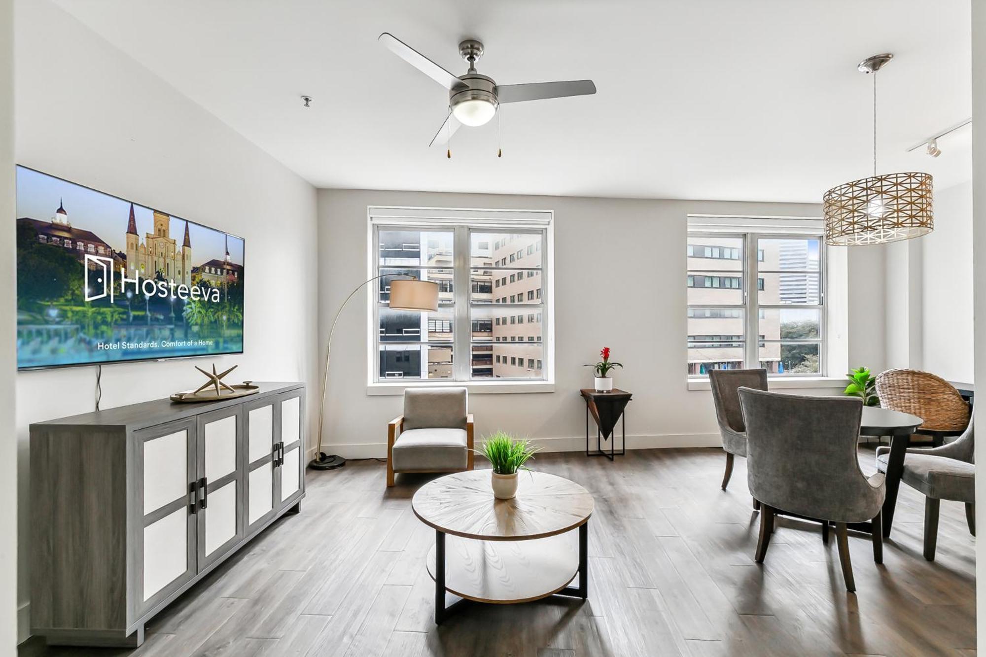 Upscale Condos And Penthouses Close To Canal And Bourbon St New Orleans Esterno foto