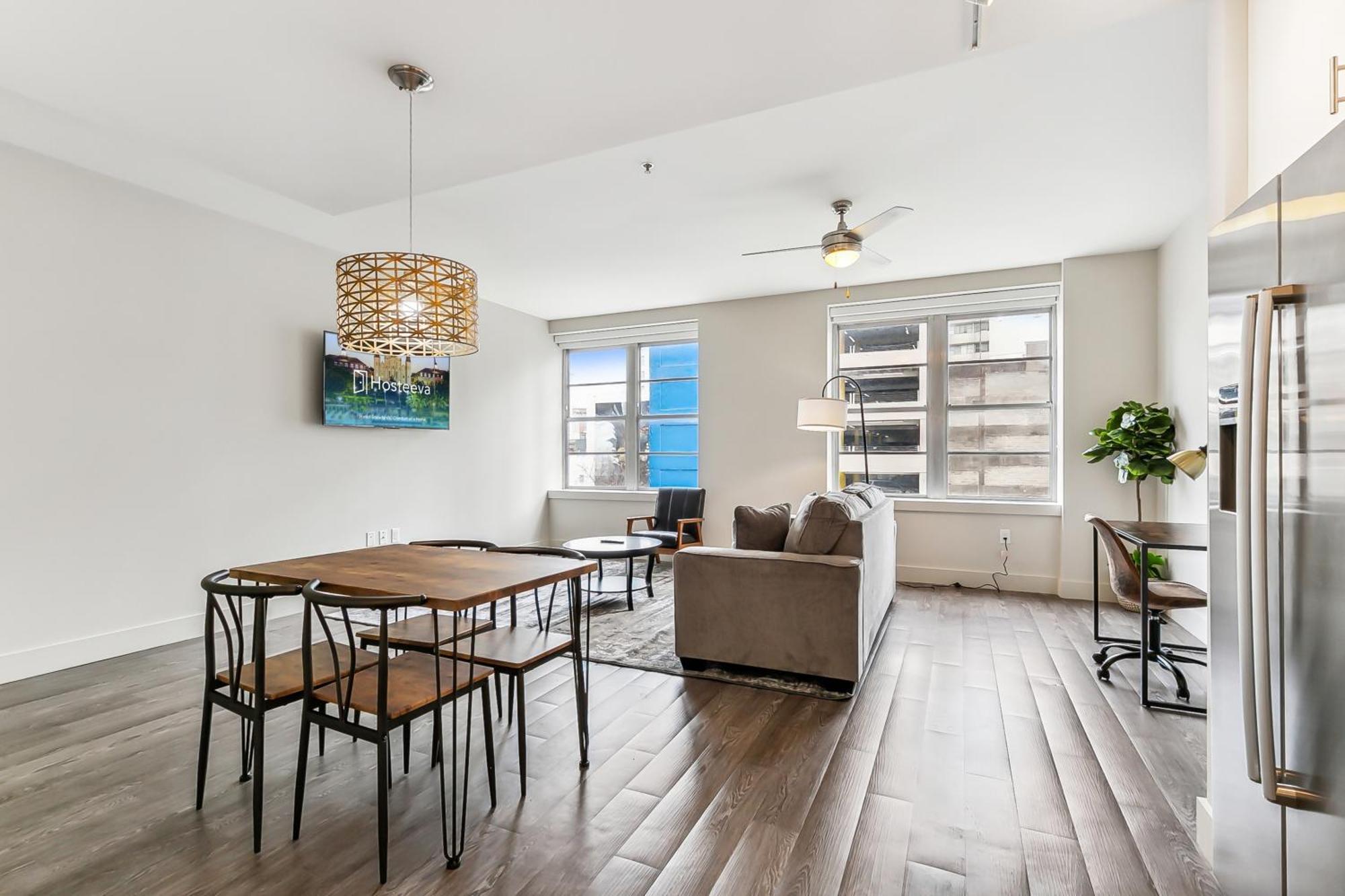 Upscale Condos And Penthouses Close To Canal And Bourbon St New Orleans Esterno foto