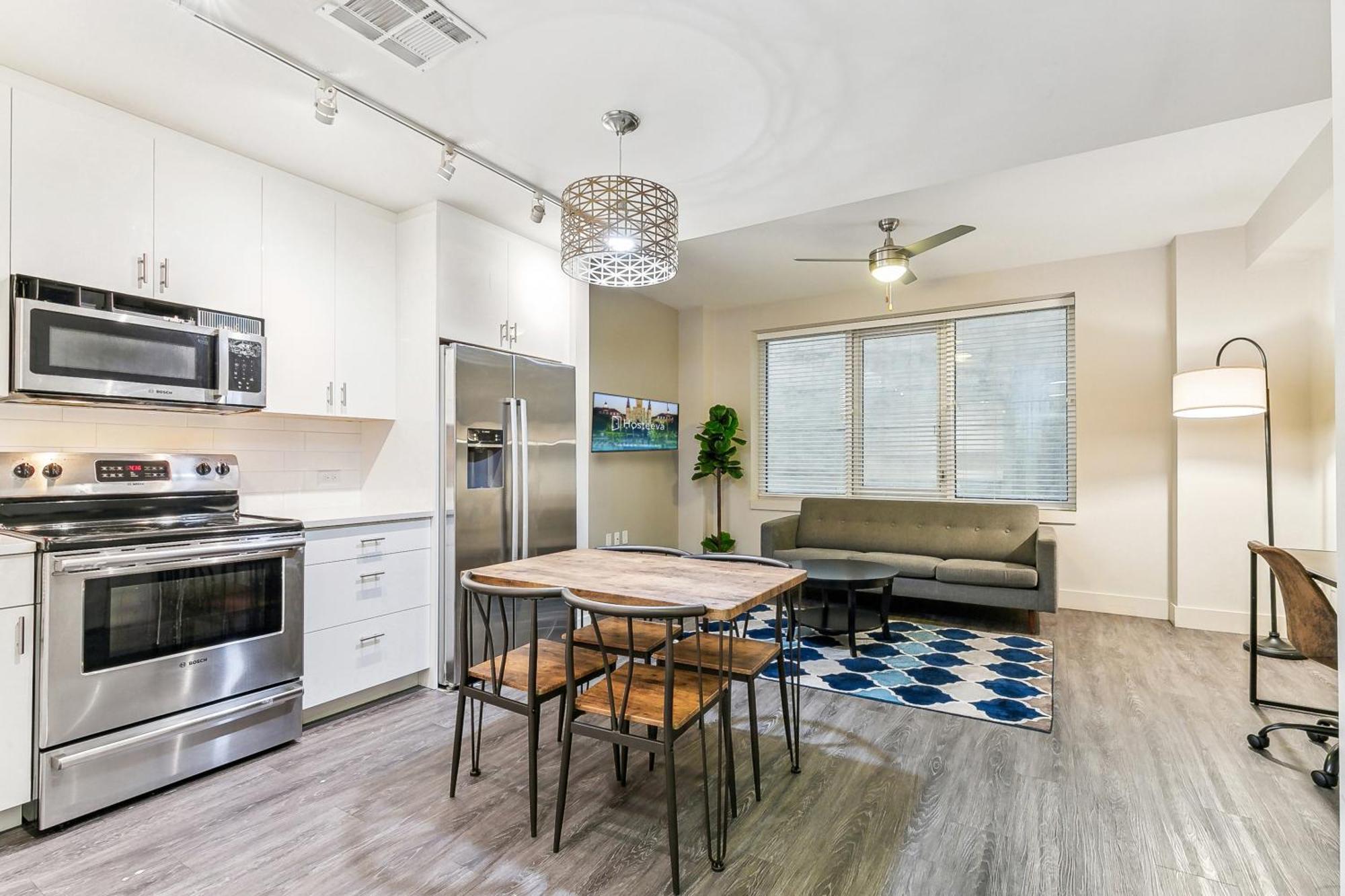 Upscale Condos And Penthouses Close To Canal And Bourbon St New Orleans Esterno foto